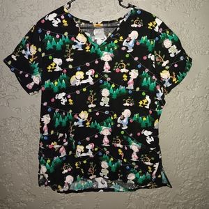 Peanuts Christmas Scrub Top medium